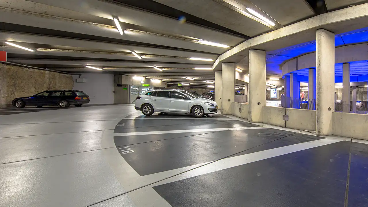 Laisser sa voiture au parking longue durée près de l'aéroport de Charleroi